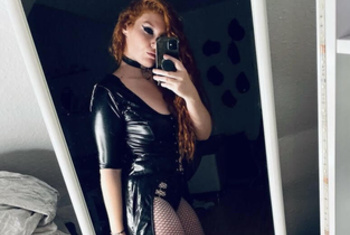 setcard SexyDeluxe
