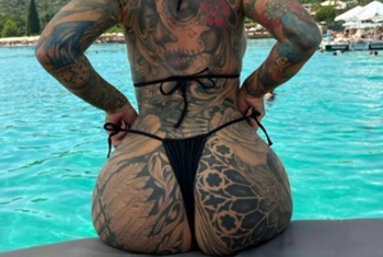 setcard SexyDeluxe