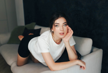 meganKISS